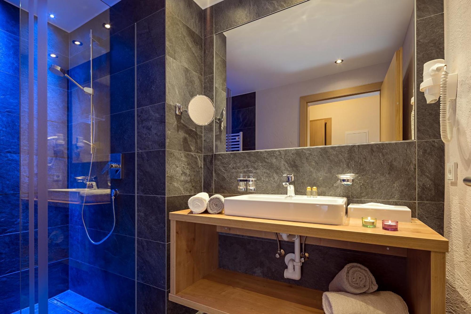 Hotel Zwingerhof Ladis Zimmer foto